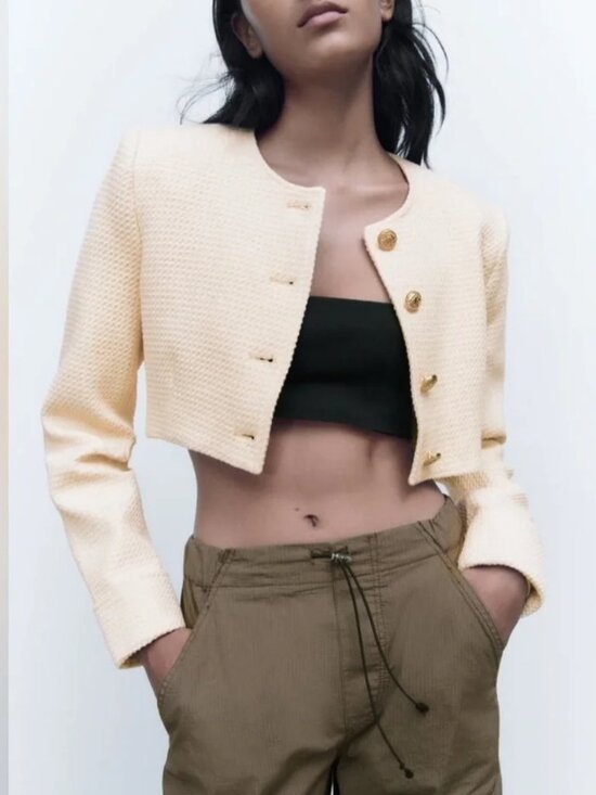 Zara Jackets & Blazers - Zara Textured Cropped Jacket